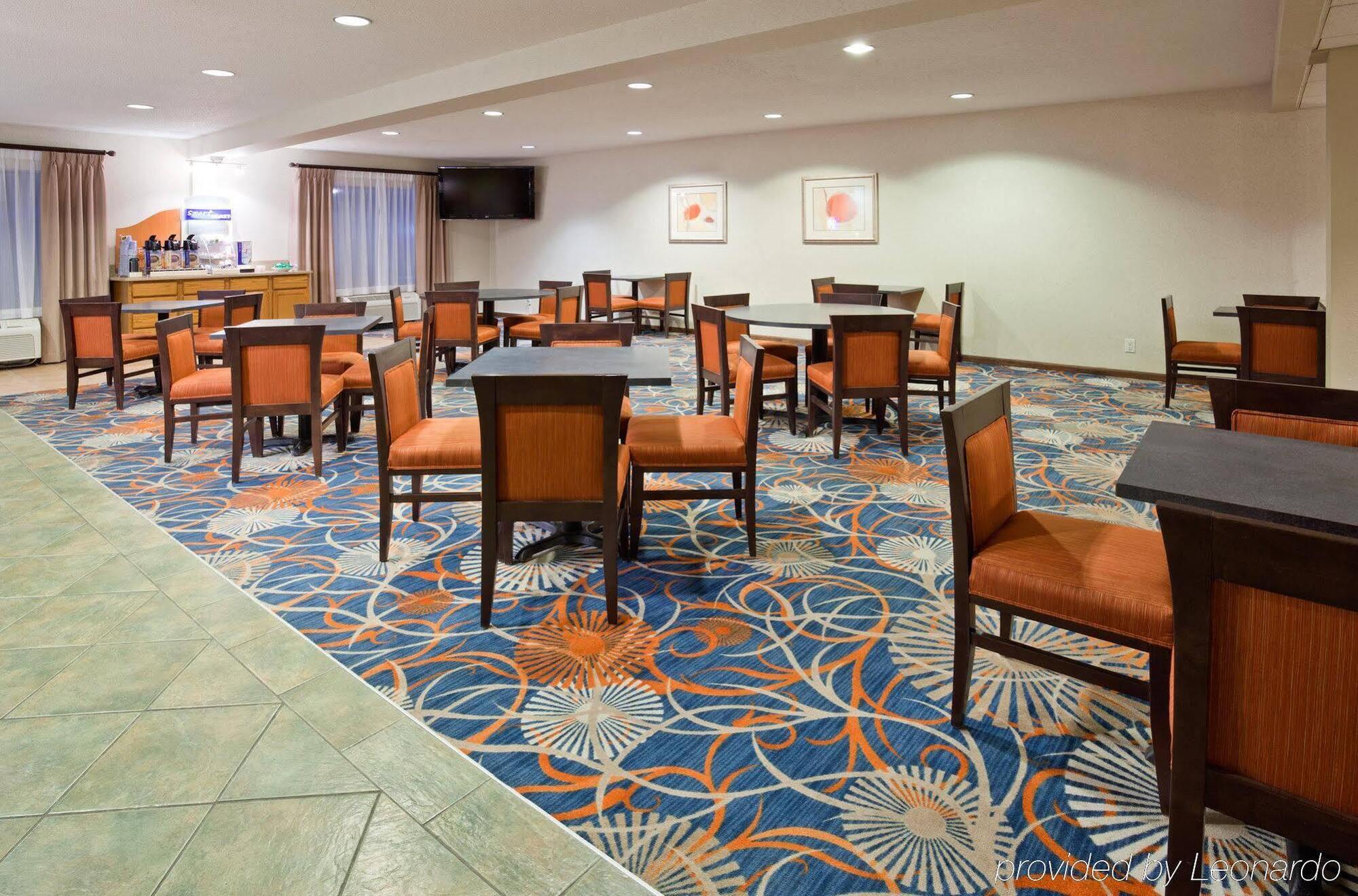 Spark By Hilton La Crosse Onalaska Exterior foto